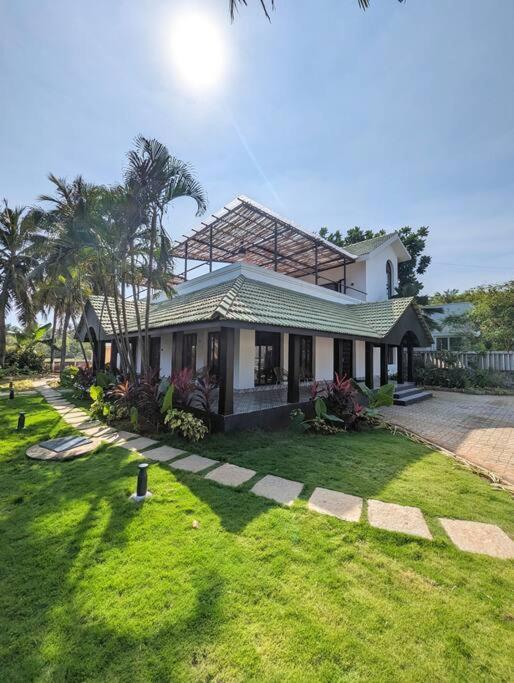 Cove Luxury Beach Villa Mahabalipuram Eksteriør bilde
