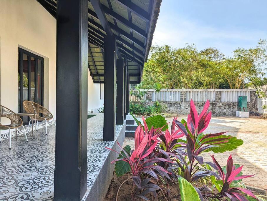 Cove Luxury Beach Villa Mahabalipuram Eksteriør bilde